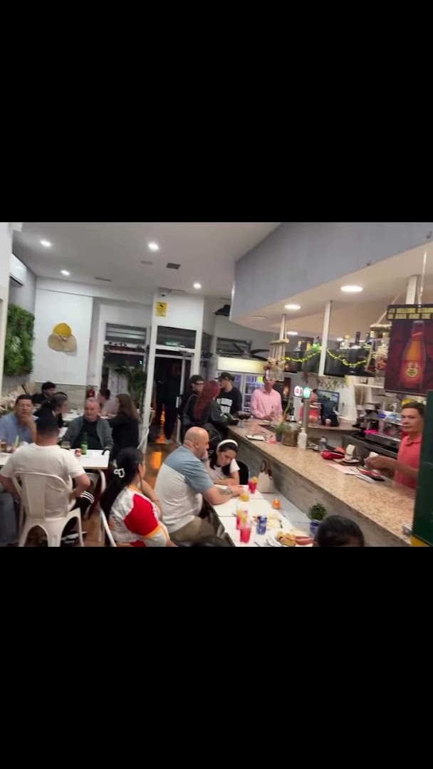 Neneng Bar / Filipino Restaurant · Fotos 6
